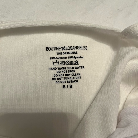 BoutineLa - Cropped Tank Top - Picture 3 of 3